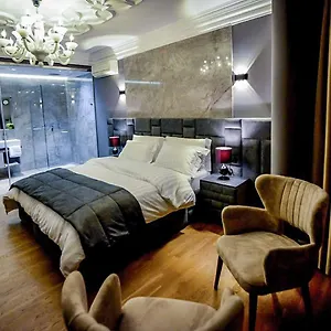 Hotel Vila Tirana فندق
