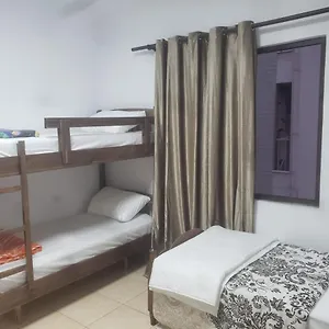 Hostal Split Rock, Tirana