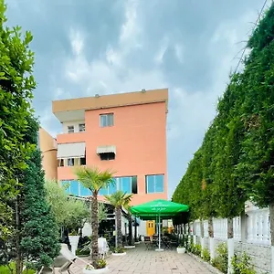 Bajovah & Restaurant Apartmán