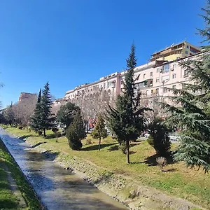Appartamento Likehome Center 1, Tirana